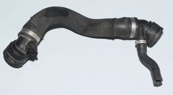 BMW 7 F01 F02 F03 F04 Engine coolant pipe/hose 7575427