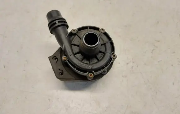 BMW i3 Water pump 8600285JLK01