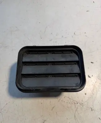 Mercedes-Benz CLA C118 X118 Quarter panel pressure vent A1778302000