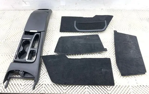 Volvo S90, V90 Center console 32260435