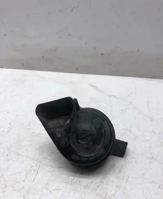 Audi A5 8T 8F Horn signal 8K0951221