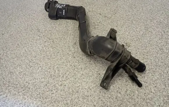 Fuel tank filler neck pipe
