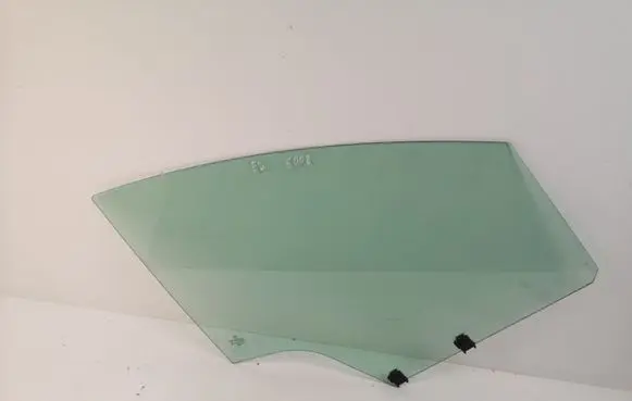Peugeot 5008 Front door window glass four-door