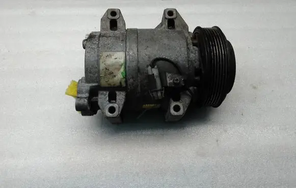 Volvo XC90 Air conditioning (A/C) compressor (pump) 8708581