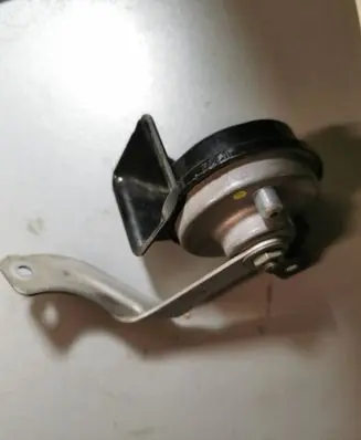 BMW X3 G01 Horn signal 7404429 6033EB2403 0080402013