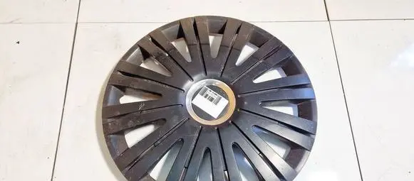 Ford Focus C-MAX R16 wheel hub/cap/trim 