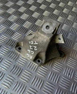 Audi A6 S6 C6 4F Engine mounting bracket 4F0199308AB