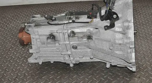 Jaguar F-Pace Manual 6 speed gearbox 1089301126M