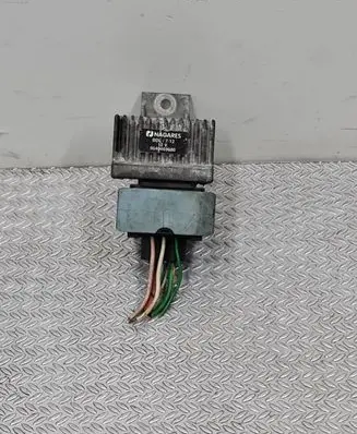 Citroen Xsara Picasso Glow plug pre-heat relay 9640469680
