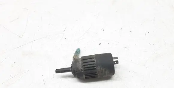 Mercedes-Benz Vito Viano W638 Windscreen/windshield washer pump