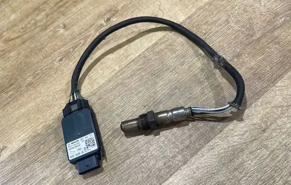 Land Rover Discovery Sport Lambda probe sensor HJ325J299BC 0281007486