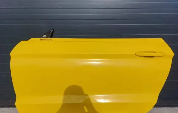 Door (2 Door Coupe)
