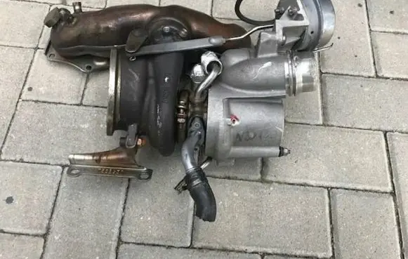 BMW M5 Supercharger 49697-97701