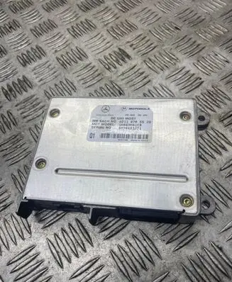 Mercedes-Benz E W211 Bluetooth control unit module A2118705526 DM70683271