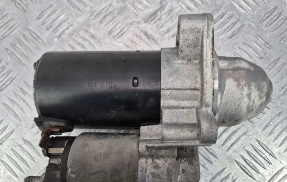 BMW 5 E39 Starter motor 7515390 0001107443 20090210
