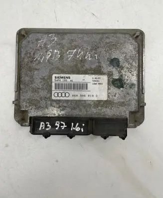 Audi A3 S3 8L Engine control unit/module 06A906019D 725221 5WP4193