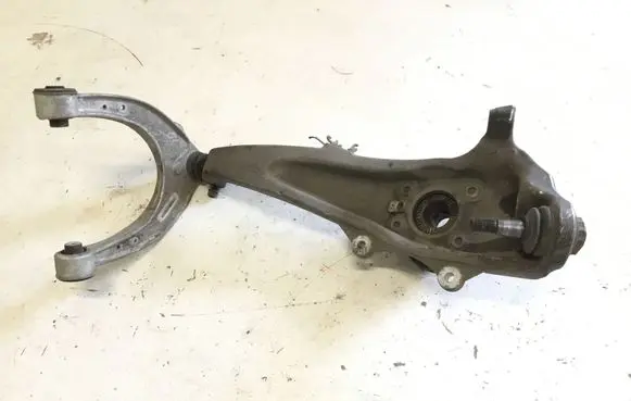 BMW 6 F12 F13 Front wheel hub 6775769 6775967
