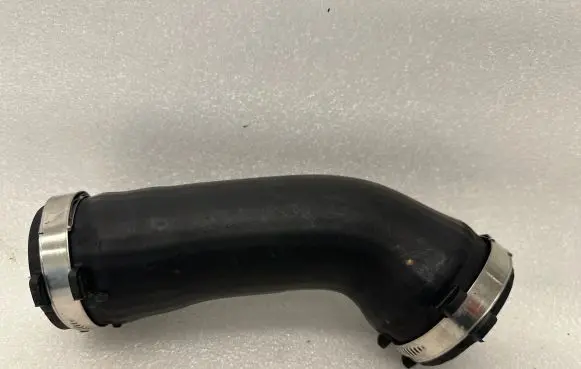 Audi A6 S6 C6 4F Intercooler hose/pipe 4F0145708N
