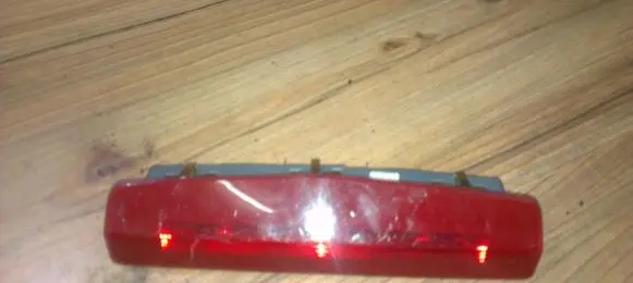 Opel Zafira B Third/center stoplight 13211587