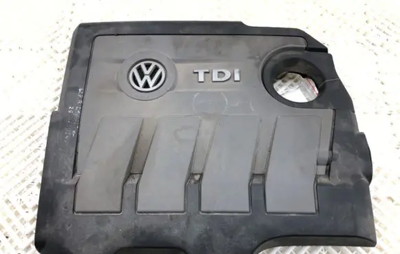 Volkswagen Golf VI Engine cover (trim) 03L103925AR