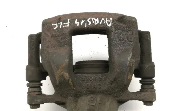 Toyota Auris E180 Front brake caliper