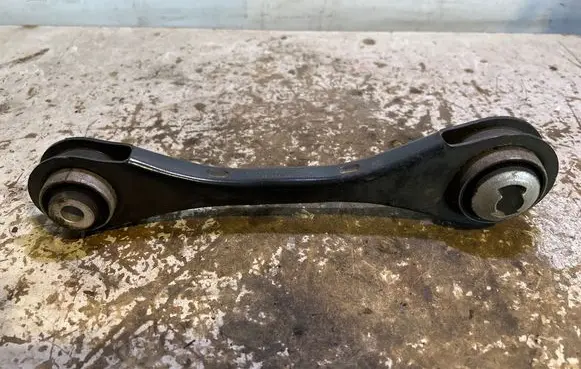 BMW 3 G20 G21 Rear control arm 6878631