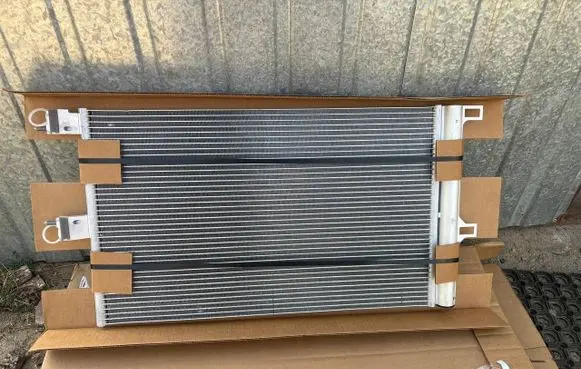 Tesla Model 3 A/C cooling radiator (condenser) 107708300B HW031001