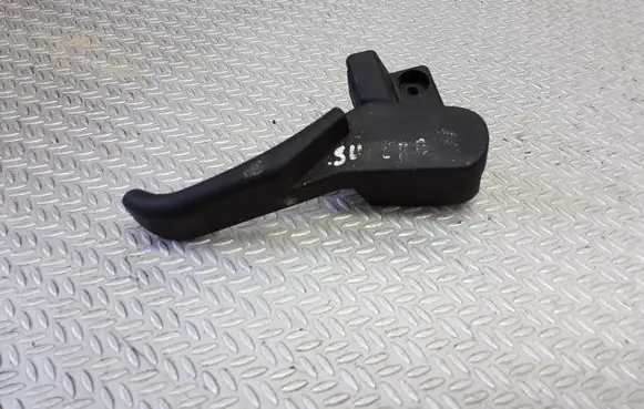Volkswagen PASSAT B5.5 Engine bonnet (hood) release handle 3B2823533