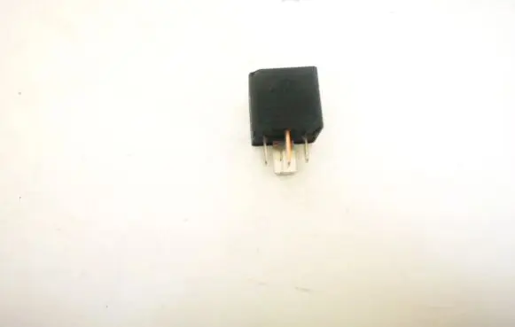 Volkswagen Golf IV Other relay 95vw10k705ca 7m0951253a