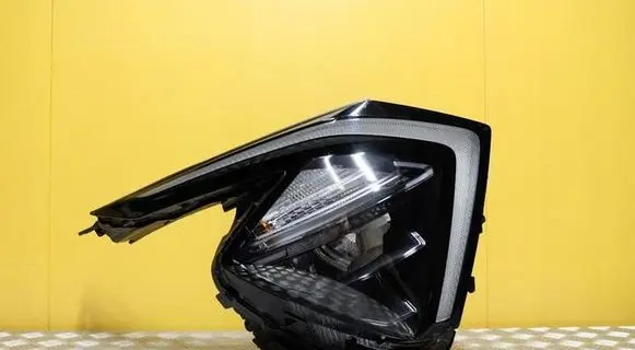 KIA Sportage Headlight/headlamp 92102-P1 3047
