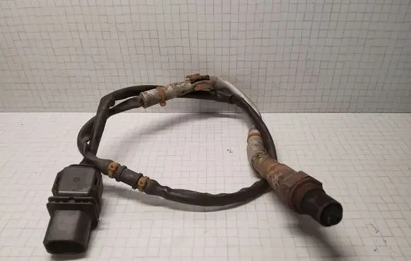 Volkswagen PASSAT B6 Lambda probe sensor 1928404687