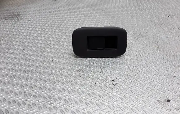 Toyota Auris 150 Electric window control switch
