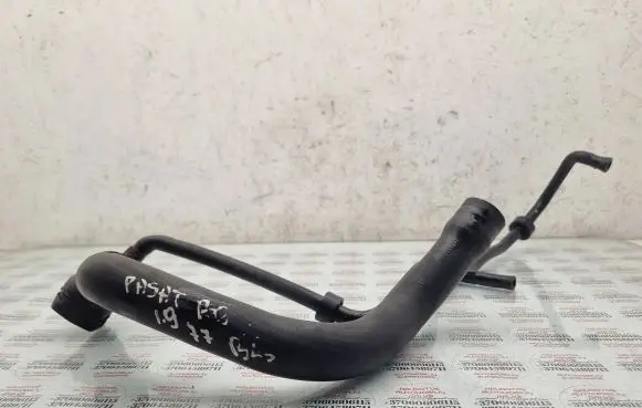 Volkswagen PASSAT B6 Engine coolant pipe/hose 3C0122291