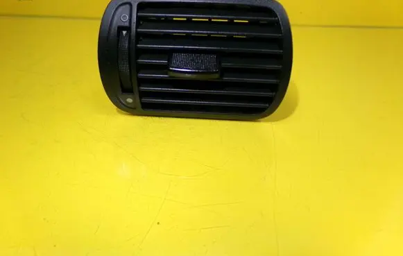Audi A3 S3 8L Dashboard side air vent grill/cover trim 8L0820901