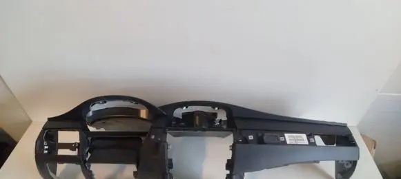 BMW 5 E60 E61 Dashboard 7034108