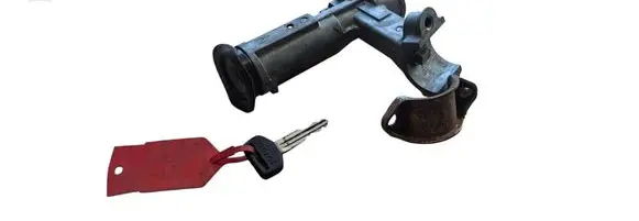 Toyota Corolla E90 Ignition lock 45020126