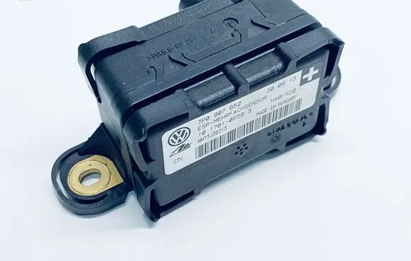 Volkswagen Touareg II ESP acceleration yaw rate sensor 7P0907652