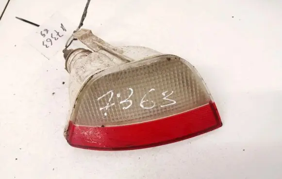 Ford Focus Rear fog light 1m5115k272a 1m51-15k272-a
