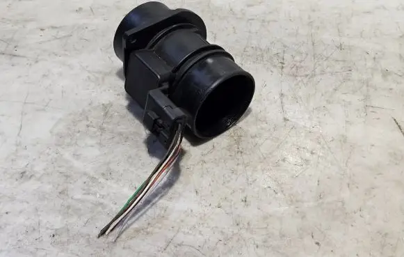 Opel Movano A Mass air flow meter H7700314669 7700314057 5WK9609