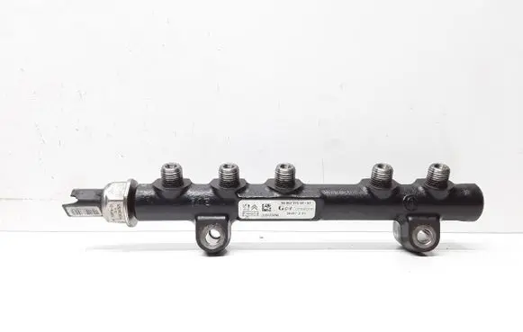 Volvo V40 Fuel main line pipe 9685297580 9670076780