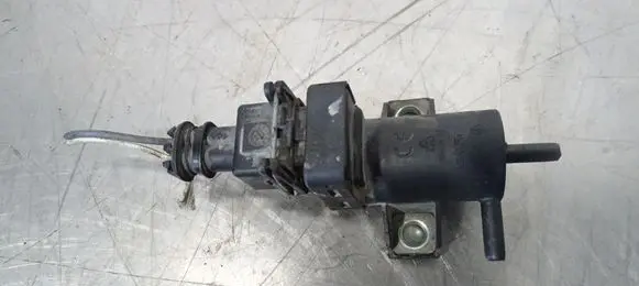 Renault Megane III Valve vacuum 149568021R