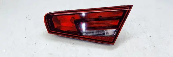 Audi A3 S3 8V Tailgate rear/tail lights 8V3945094