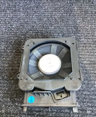 BMW X2 F39 Subwoofer speaker 9278066