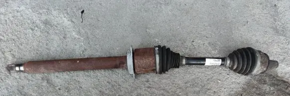 Volvo V70 Front driveshaft P31325109