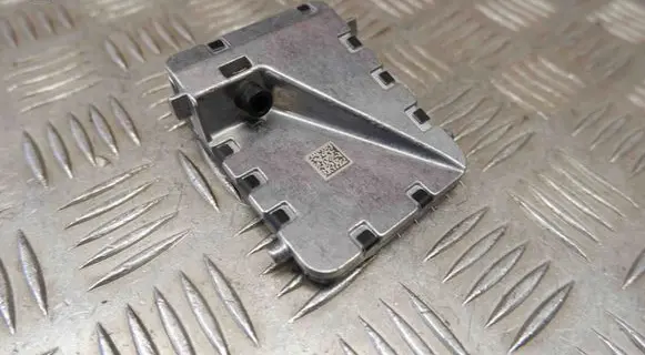Windshield/windscreen camera