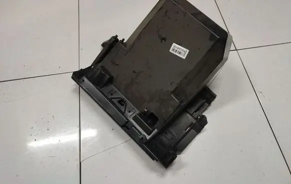 Ford Focus C-MAX Glove box