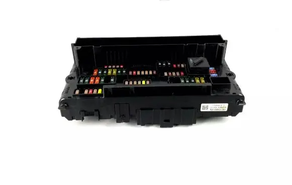 BMW 7 F01 F02 F03 F04 Fuse module 9210861