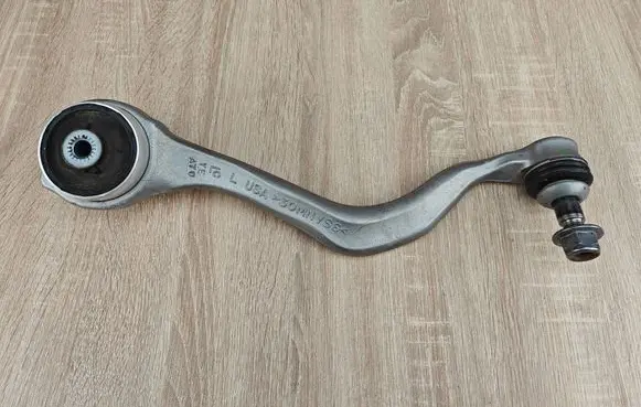 BMW X4 G02 Front control arm 8854989