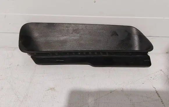 Dodge Challenger Front grill 68184546A 68184546AC