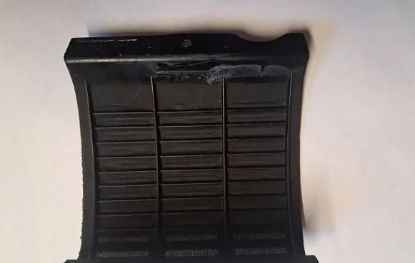 Mercedes-Benz 280 450 W116 Subwoofer grill/trim 1166801539